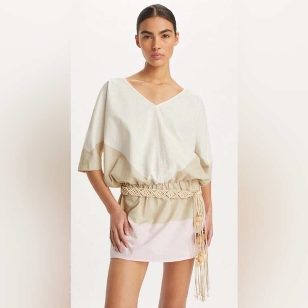 🍦NWOT🍦Tory Burch Beige and Cream Linen Blend Blouse